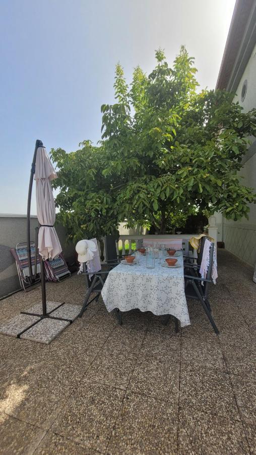 Casita De Invitados En Otura Exterior photo